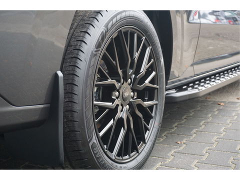 Ford Transit Custom 320L 2.5 PHEV 233PK Dubbel Cabine JWR EDITION PRIJS INCL. BPM !! 13" Navi, Adap. Cruise, Camera, 19" LM, Trekhaak!! NR. HYBDC3