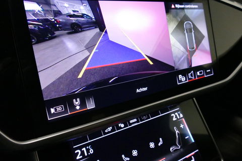 Audi A6 Avant 55 TFSI e quattro S edition Competition / S Line / RS6 Look Diffuser / Maxton Design Bodykit V.2 / Panoramadak / Matrix LED / Apple Carplay - Android Auto / Stoelverwarming / Ambienteverlichting / Stuurwiel verwarming / 21'' LMV / Trekhaak (wegklapb