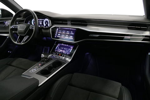 Audi A6 Avant 55 TFSI e quattro S edition Competition / S Line / RS6 Look Diffuser / Maxton Design Bodykit V.2 / Panoramadak / Matrix LED / Apple Carplay - Android Auto / Stoelverwarming / Ambienteverlichting / Stuurwiel verwarming / 21'' LMV / Trekhaak (wegklapb