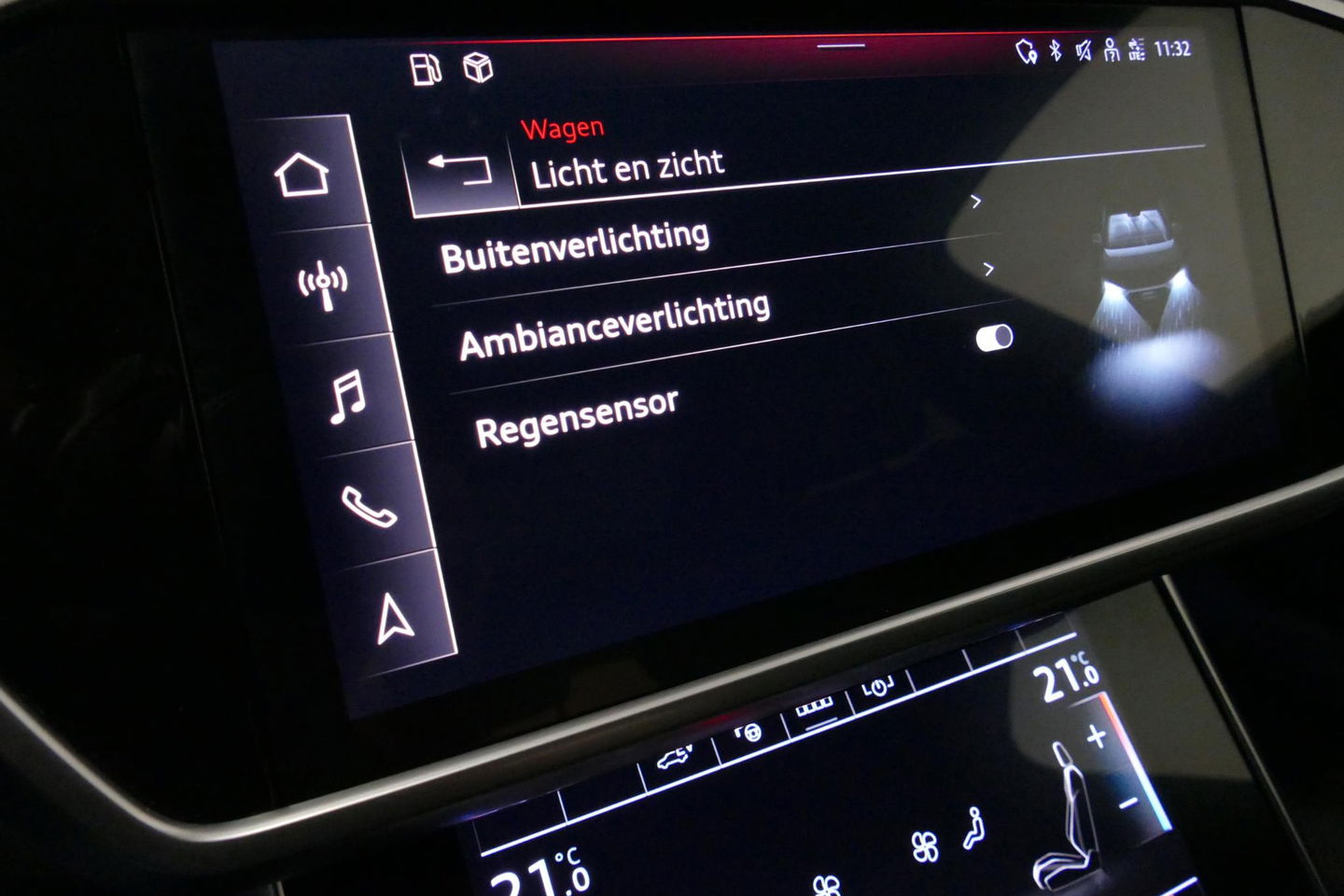 Audi A6 Avant 55 TFSI e quattro S edition Competition / S Line / RS6 Look Diffuser / Maxton Design Bodykit V.2 / Panoramadak / Matrix LED / Apple Carplay - Android Auto / Stoelverwarming / Ambienteverlichting / Stuurwiel verwarming / 21'' LMV / Trekhaak (wegklapb