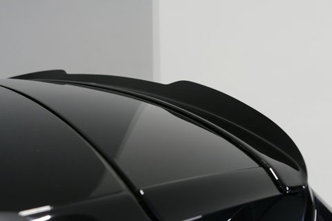 Audi A6 Avant 55 TFSI e quattro S edition Competition / S Line / RS6 Look Diffuser / Maxton Design Bodykit V.2 / Panoramadak / Matrix LED / Apple Carplay - Android Auto / Stoelverwarming / Ambienteverlichting / Stuurwiel verwarming / 21'' LMV / Trekhaak (wegklapb