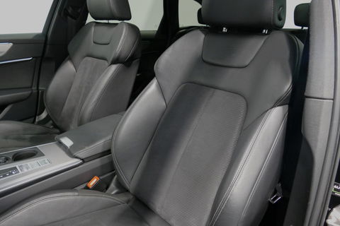 Audi A6 Avant 55 TFSI e quattro S edition Competition / S Line / RS6 Look Diffuser / Maxton Design Bodykit V.2 / Panoramadak / Matrix LED / Apple Carplay - Android Auto / Stoelverwarming / Ambienteverlichting / Stuurwiel verwarming / 21'' LMV / Trekhaak (wegklapb