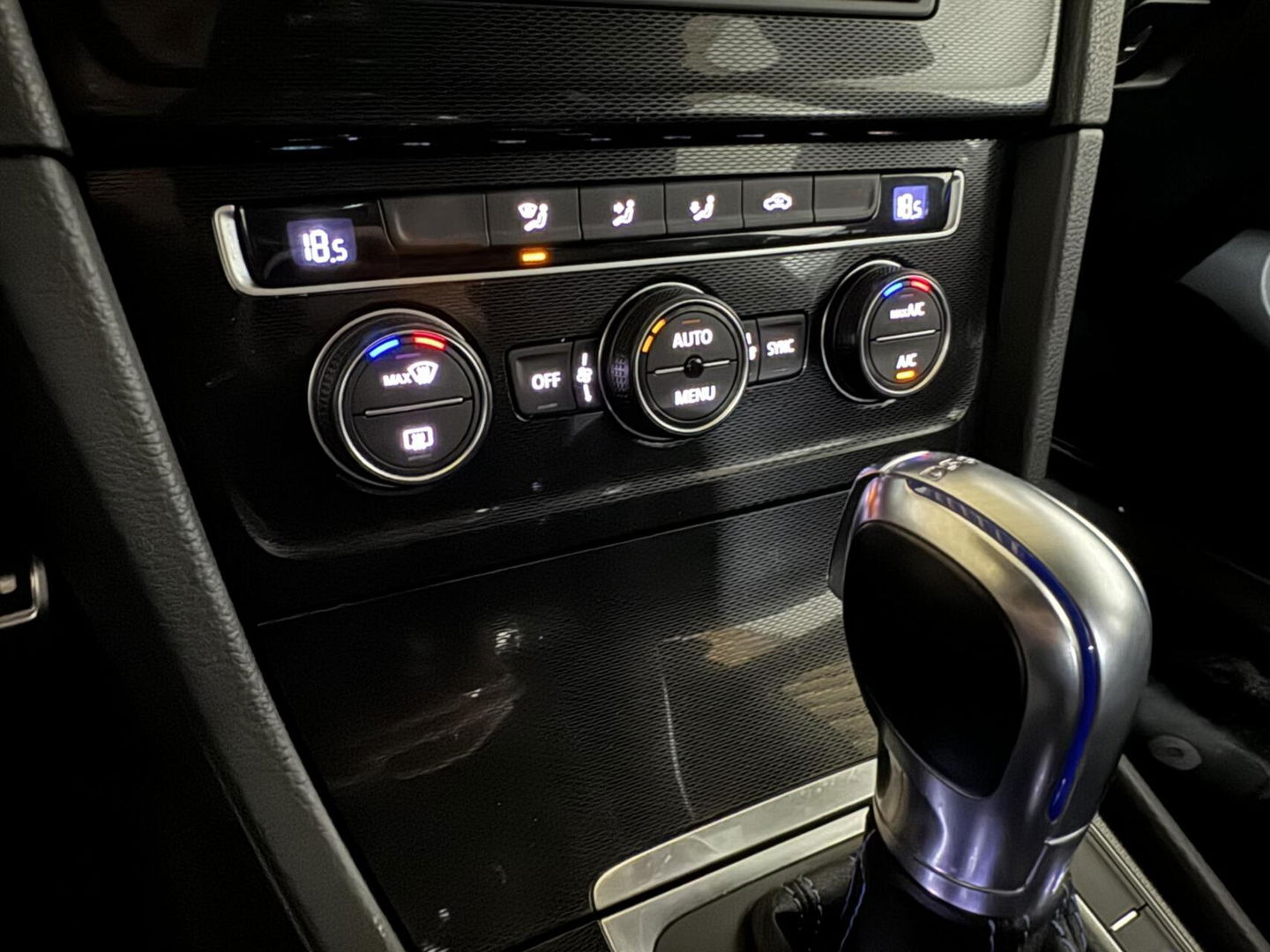 Volkswagen Golf 1.4 TSI GTE Pano DSG Navi Cruise PDC NAP