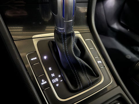 Volkswagen Golf 1.4 TSI GTE Pano DSG Navi Cruise PDC NAP