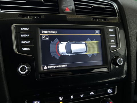 Volkswagen Golf 1.4 TSI GTE Pano DSG Navi Cruise PDC NAP