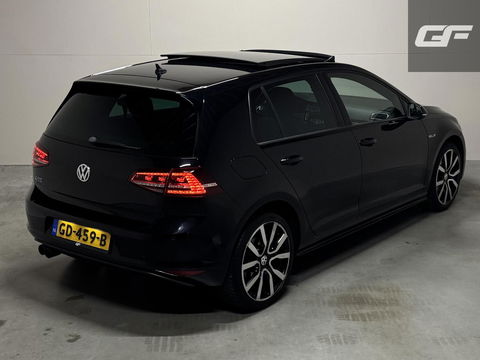Volkswagen Golf 1.4 TSI GTE Pano DSG Navi Cruise PDC NAP