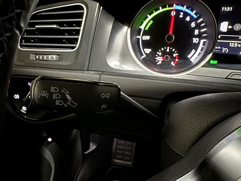 Volkswagen Golf 1.4 TSI GTE Pano DSG Navi Cruise PDC NAP