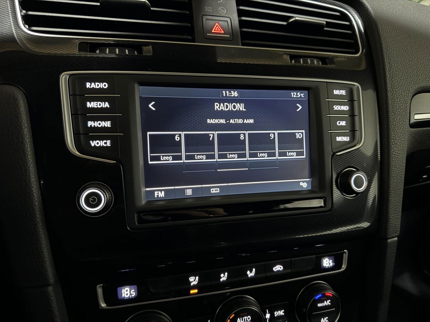 Volkswagen Golf 1.4 TSI GTE Pano DSG Navi Cruise PDC NAP