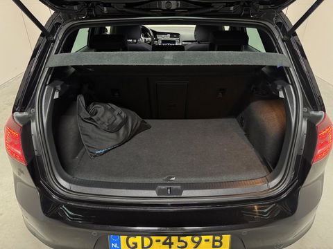 Volkswagen Golf 1.4 TSI GTE Pano DSG Navi Cruise PDC NAP