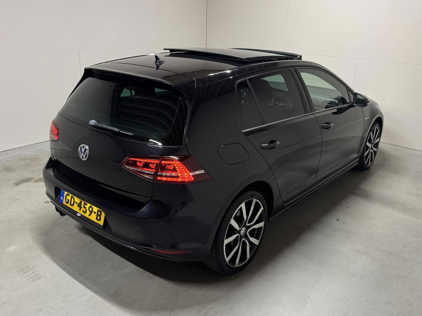 Volkswagen Golf 1.4 TSI GTE Pano DSG Navi Cruise PDC NAP