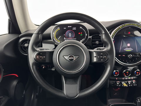 MINI Mini Electric Business Edition 33 kWh [ 3-Fase ] (INCL-BTW) Aut. *LEATHER | FULL-LED | KEYLESS | SPORT-SEATS | NAVI-FULLMAP | ECC | AMBIENT-LIGHT | DAB | DIGI-COCKPIT | PDC | 17"ALU*