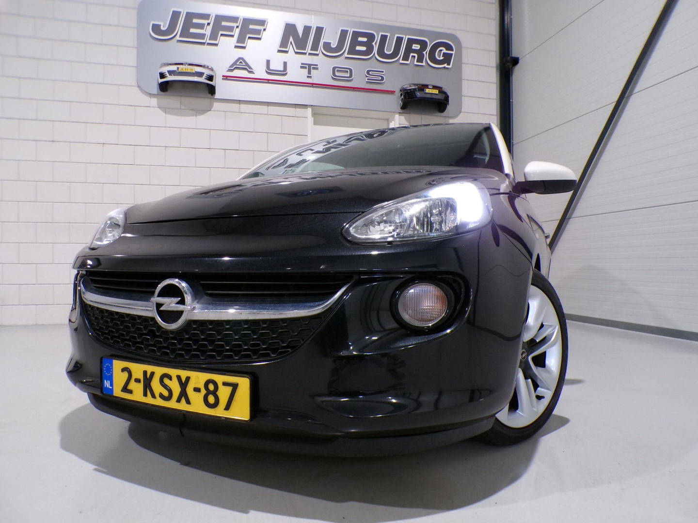 Opel ADAM 1.4 Glam "Origineel NL!" Panoramadak Bluetooth Cruise-control Leer Climatronic 17"Velgen Parkeersensoren