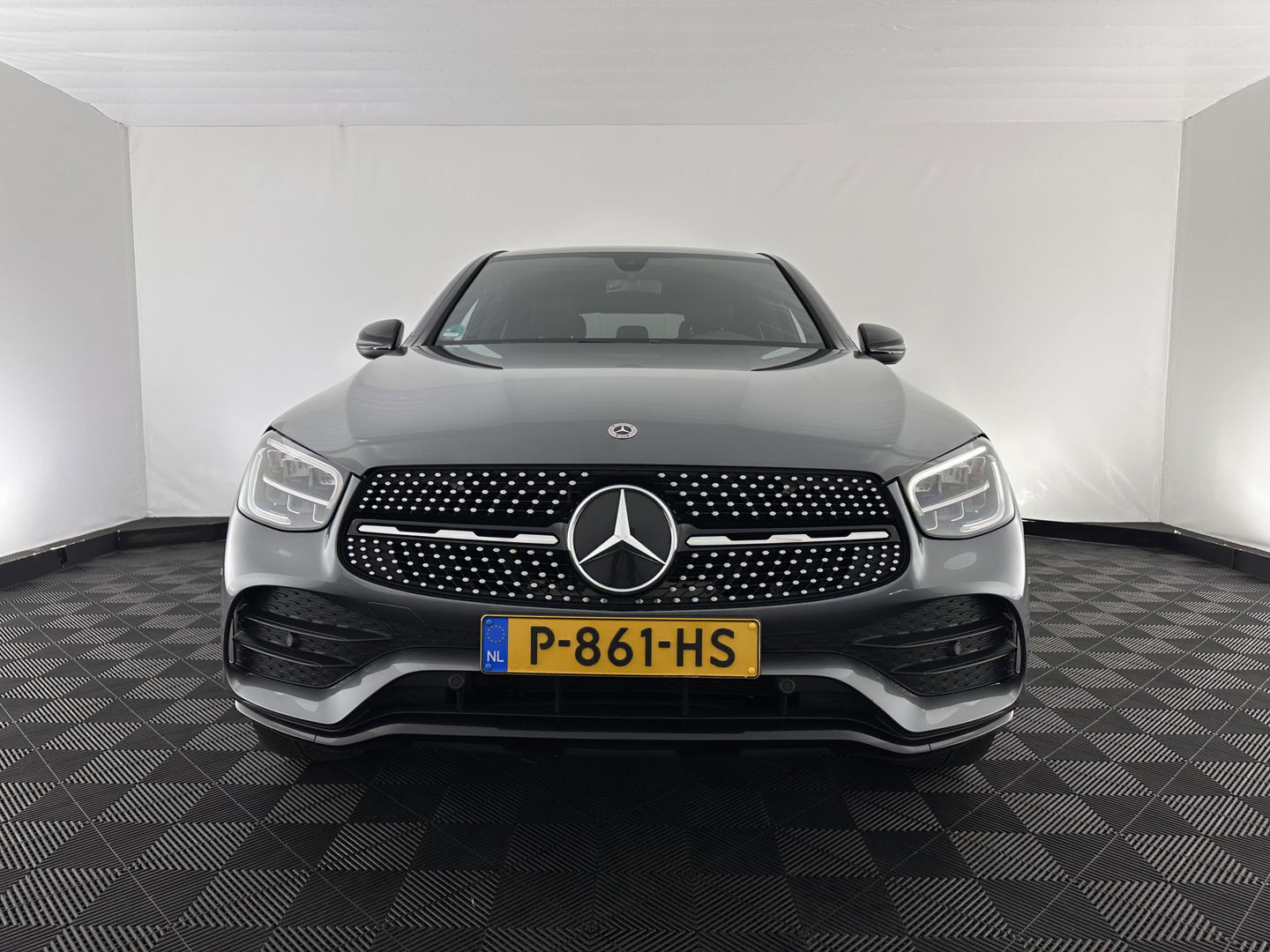 Mercedes-Benz GLC Coupé 300de 4MATIC Business Solution AMG (Plug-in) (INCL.BTW) *LEATHER-FABRIC | FULL-LED | CAMERA | HEATED-SPORTSEATS | NAVI-FULLMAP | PRIVACYGLASS | SHIFTPADDLES | DAB+ | ECC | PDC | CRUISE | 19''ALU*