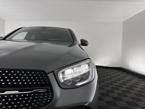 Mercedes-Benz GLC Coupé 300de 4MATIC Business Solution AMG (Plug-in) (INCL.BTW) *LEATHER-FABRIC | FULL-LED | CAMERA | HEATED-SPORTSEATS | NAVI-FULLMAP | PRIVACYGLASS | SHIFTPADDLES | DAB+ | ECC | PDC | CRUISE | 19''ALU*