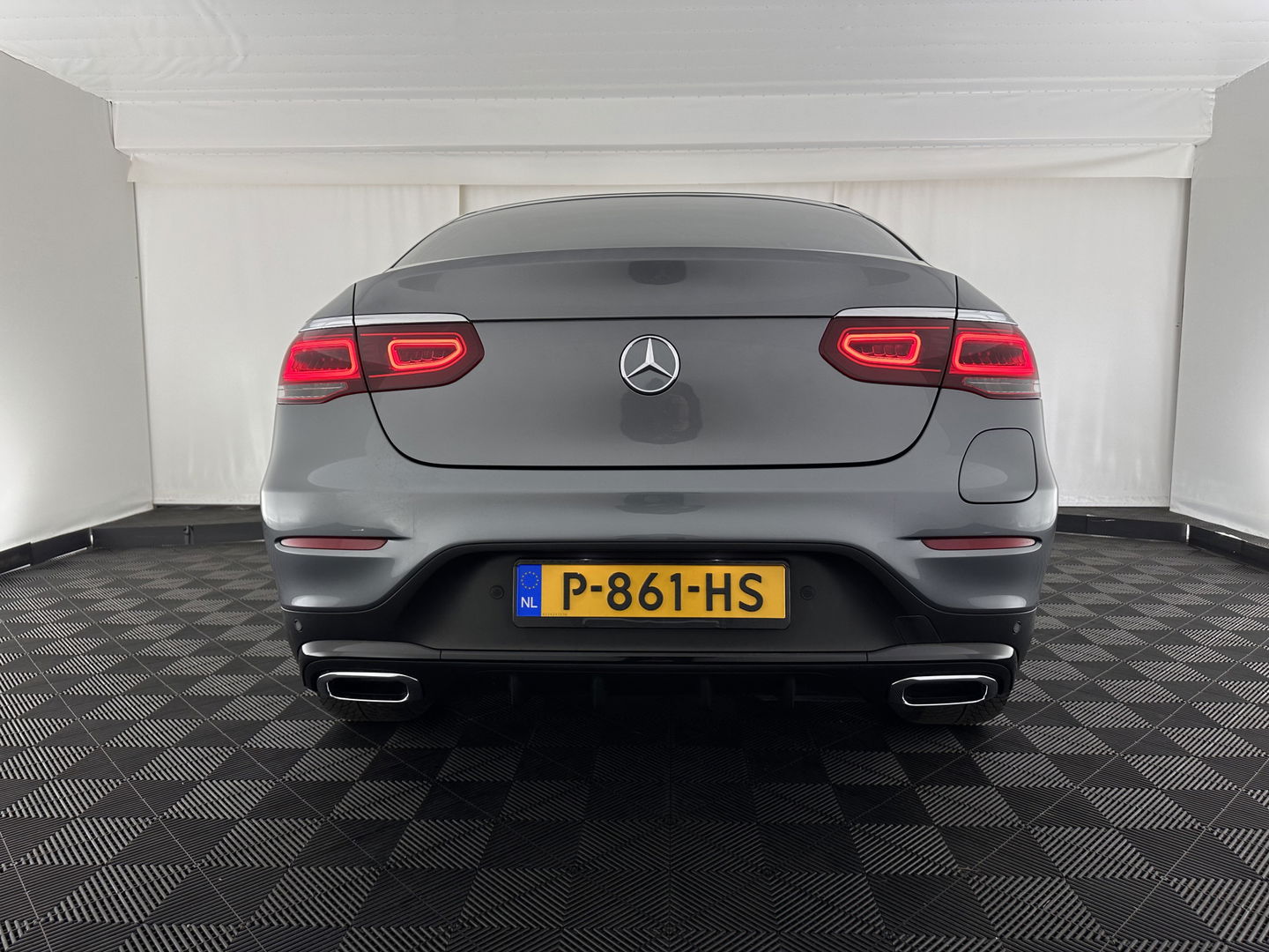 Mercedes-Benz GLC Coupé 300de 4MATIC Business Solution AMG (Plug-in) (INCL.BTW) *LEATHER-FABRIC | FULL-LED | CAMERA | HEATED-SPORTSEATS | NAVI-FULLMAP | PRIVACYGLASS | SHIFTPADDLES | DAB+ | ECC | PDC | CRUISE | 19''ALU*