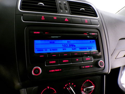 Volkswagen Polo 1.2 TDI BlueMotion Comfortline "Origineel NL!" Trekhaak Apple-Carplay Airco Cruise-control 4-Season 2e-eigenaar