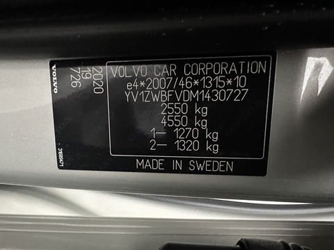 Volvo V60 2.0 T6 Recharge AWD R-Design (Plug-in) (INCL.BTW) Aut. *PANO | HEAD-UP | LEATHER-FABRIC | FULL-LED | MEMORY-PACK | HARMAN/KARDON | DIGI-COCKPIT | HEATED-SPORTSEATS | KEYLESS | DAB+ | NAVI-FULLMAP | PDC | CRUISE | TOWBAR | 19''ALU*