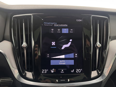 Volvo V60 2.0 T6 Recharge AWD R-Design (Plug-in) (INCL.BTW) Aut. *PANO | HEAD-UP | LEATHER-FABRIC | FULL-LED | MEMORY-PACK | HARMAN/KARDON | DIGI-COCKPIT | HEATED-SPORTSEATS | KEYLESS | DAB+ | NAVI-FULLMAP | PDC | CRUISE | TOWBAR | 19''ALU*
