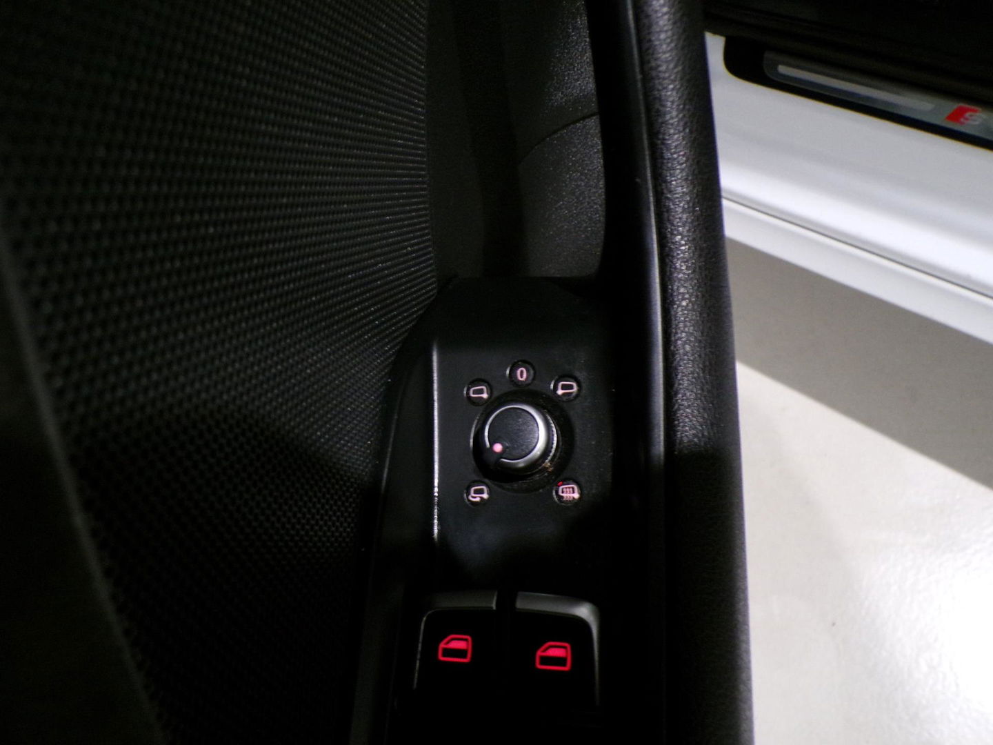 Audi A3 Sportback 1.4 TFSI S-Line Sport Edition "3x S-Line" Xenon-LED Stoelverwarming Parkeersensoren Lane-assist 19" Blind-spot