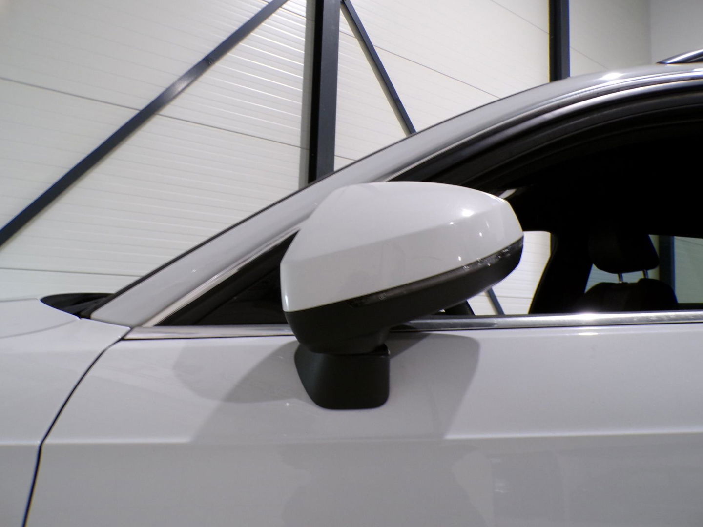 Audi A3 Sportback 1.4 TFSI S-Line Sport Edition "3x S-Line" Xenon-LED Stoelverwarming Parkeersensoren Lane-assist 19" Blind-spot