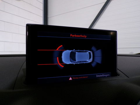 Audi A3 Sportback 1.4 TFSI S-Line Sport Edition "3x S-Line" Xenon-LED Stoelverwarming Parkeersensoren Lane-assist 19" Blind-spot