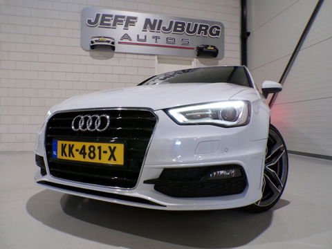 Audi A3 Sportback 1.4 TFSI S-Line Sport Edition "3x S-Line" Xenon-LED Stoelverwarming Parkeersensoren Lane-assist 19" Blind-spot