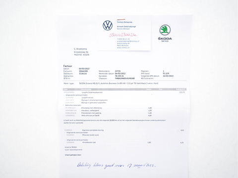 Škoda Octavia 1.6 TDI Greentech Ambition Business *LEATHER-FABRIC | NAVI-FULLMAP | HEATED-COMFORTSEATS | ECC | TOWBAR | PRIVACY-GLASS | PARKPILOT | CRUISE | 16''ALU *