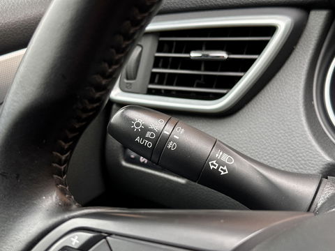 Nissan QASHQAI 1.3 DIG-T N-Connecta | Cruise Control | 360 Camera | Apple Carplay | Android Auto | Parkeersensoren | Keyless | Achteruitrijcamera | Bluetooth | Airconditioning