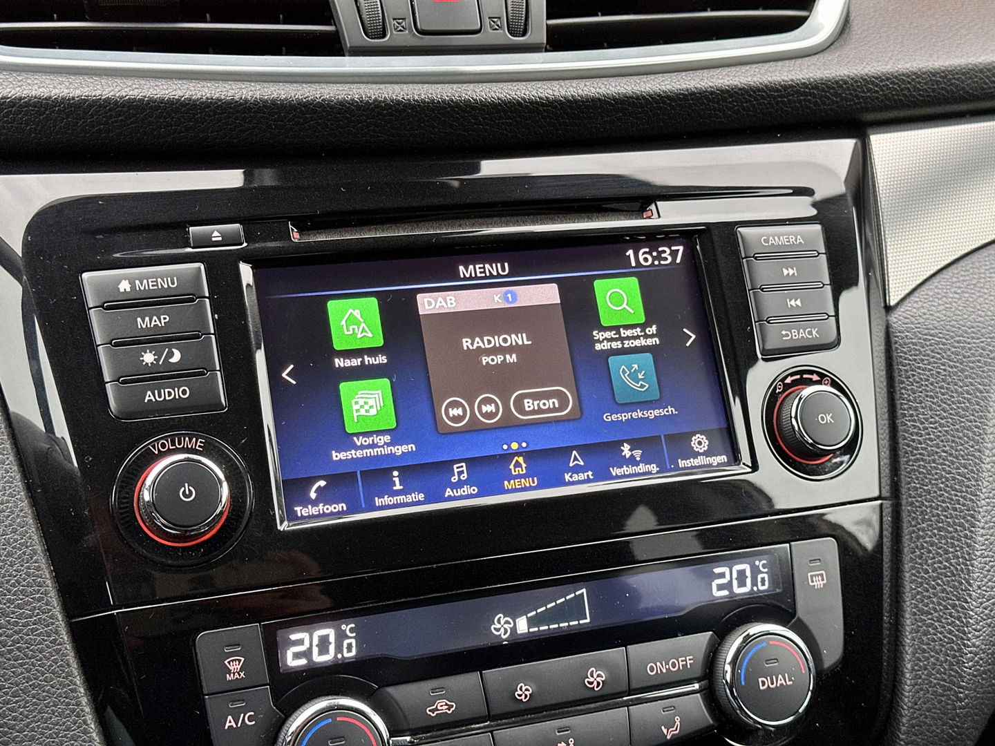 Nissan QASHQAI 1.3 DIG-T N-Connecta | Cruise Control | 360 Camera | Apple Carplay | Android Auto | Parkeersensoren | Keyless | Achteruitrijcamera | Bluetooth | Airconditioning