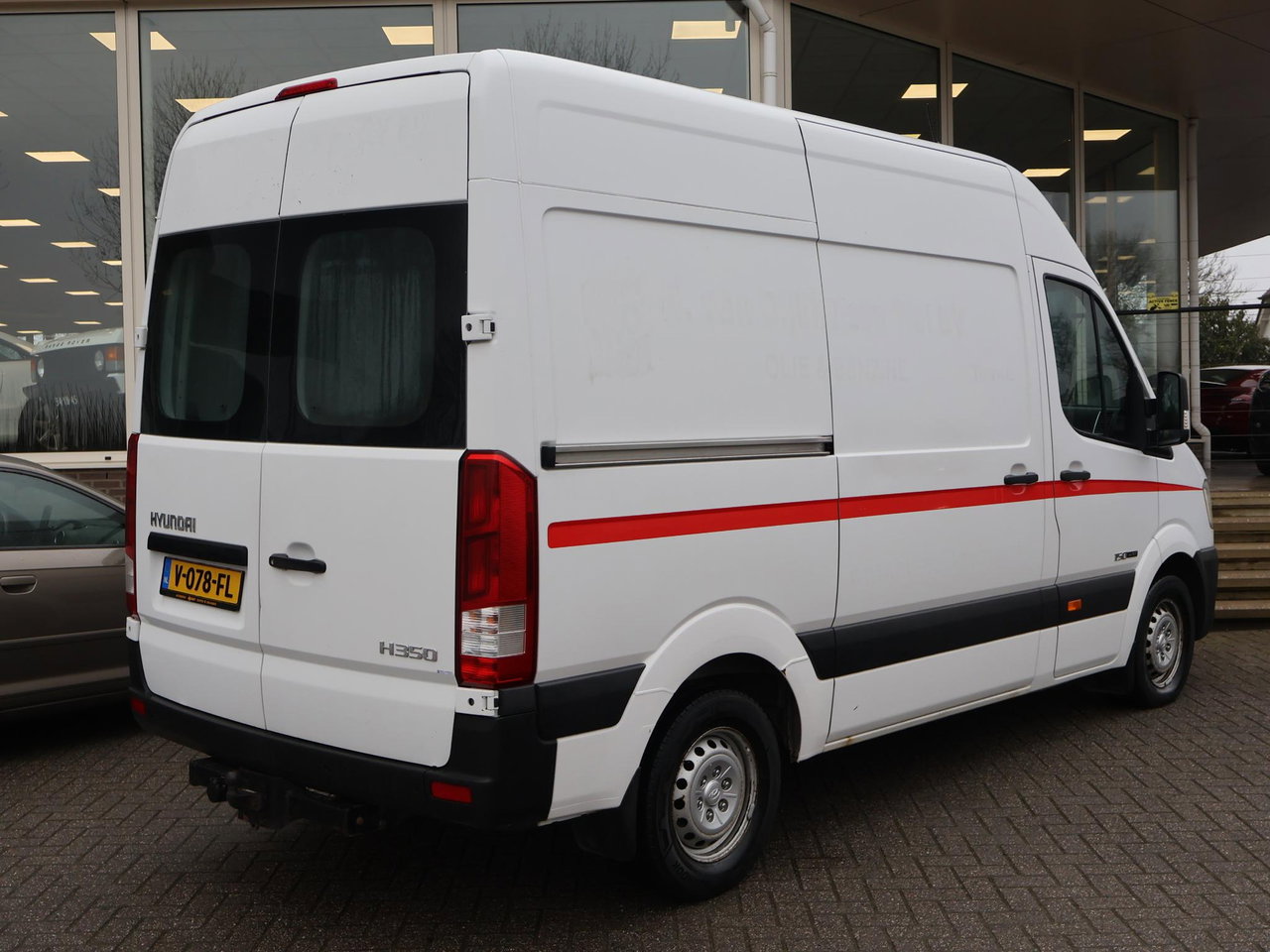 Hyundai H350