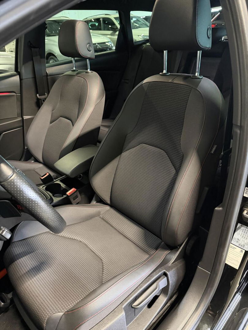 SEAT Leon ST 1.5 TSI 150PK FR Pano Virtual Sfeer Carplay NAP