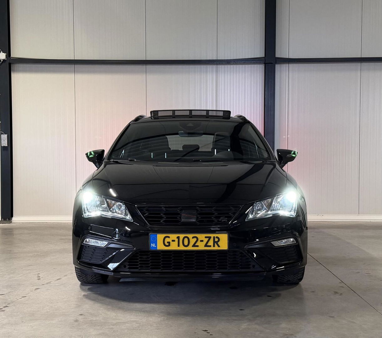 SEAT Leon ST 1.5 TSI 150PK FR Pano Virtual Sfeer Carplay NAP