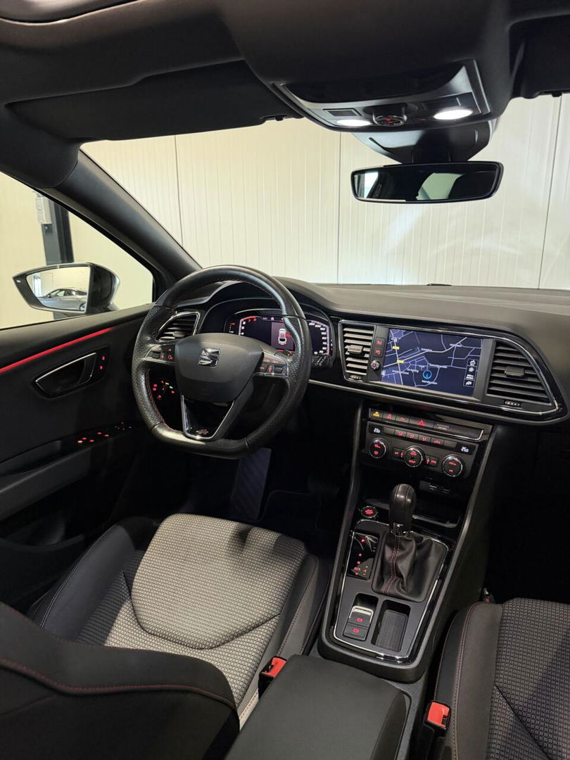 SEAT Leon ST 1.5 TSI 150PK FR Pano Virtual Sfeer Carplay NAP