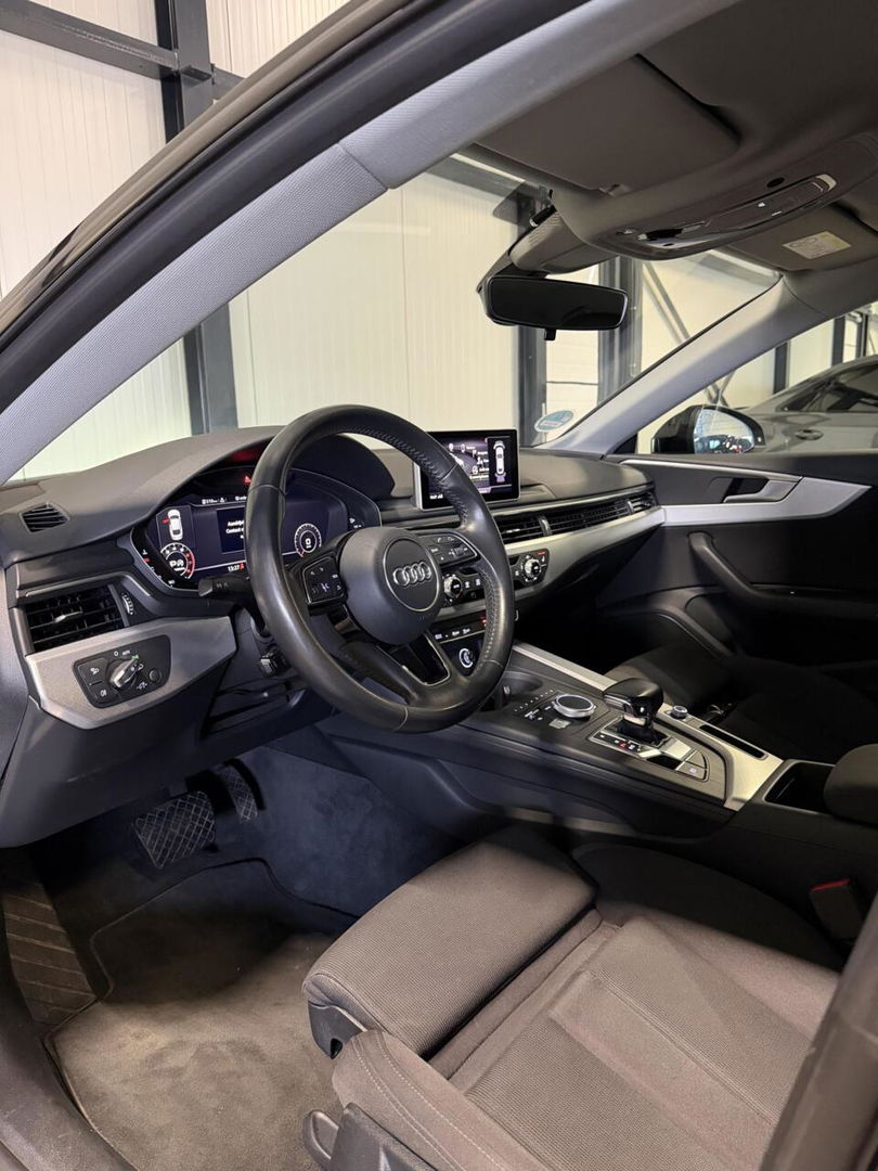 Audi A5 Sportback 2.0 TFSI Black Edition Carplay Trekhaak