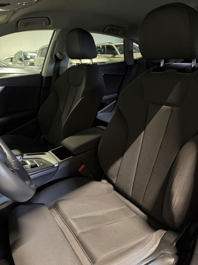 Audi A5 Sportback 2.0 TFSI Black Edition Carplay Trekhaak