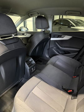 Audi A5 Sportback 2.0 TFSI Black Edition Carplay Trekhaak