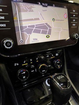 Škoda Superb Combi Skoda Superb 1.5 TSI Sportine Pano Virtual Trekhaak Memory