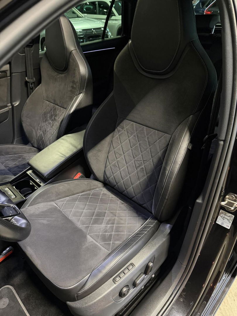 Škoda Superb Combi Skoda Superb 1.5 TSI Sportine Pano Virtual Trekhaak Memory