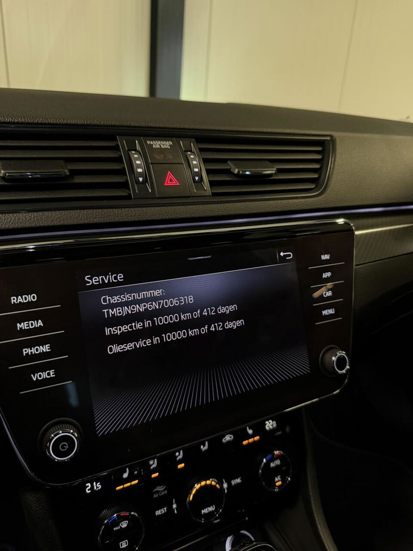 Škoda Superb Combi Skoda Superb 1.5 TSI Sportine Pano Virtual Trekhaak Memory