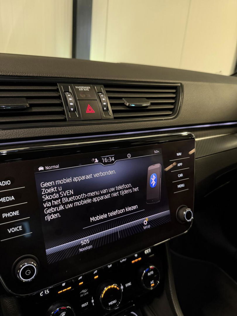 Škoda Superb Combi Skoda Superb 1.5 TSI Sportine Pano Virtual Trekhaak Memory