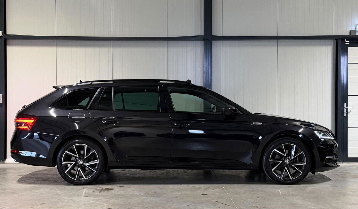 Škoda Superb Combi Skoda Superb 1.5 TSI Sportine Pano Virtual Trekhaak Memory