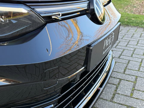 Volkswagen Golf GOLF 8 2.0 TSI R 4Motion|Miltek|Drift Modus|Performance