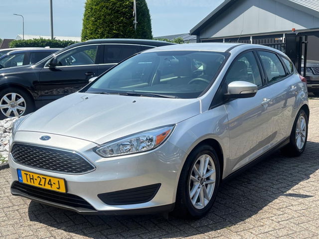 Ford Focus - 2.0 Benzine 5-Deurs Automaat 63.000KM 2015