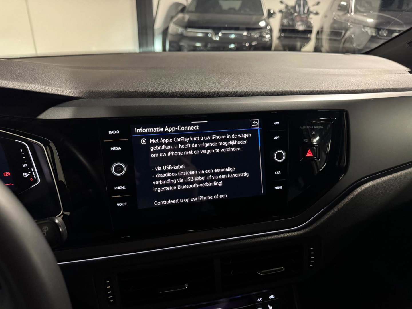 Volkswagen Polo 1.0 TSI R-Line KEYLESS CAM