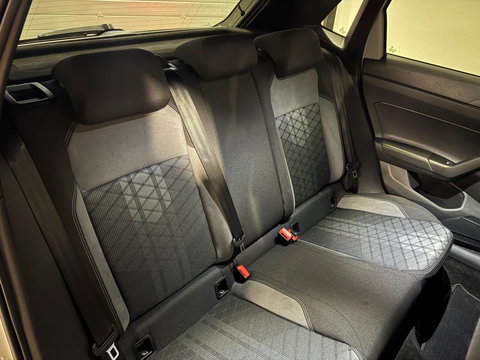 Volkswagen Polo 1.0 TSI R-Line KEYLESS CAM