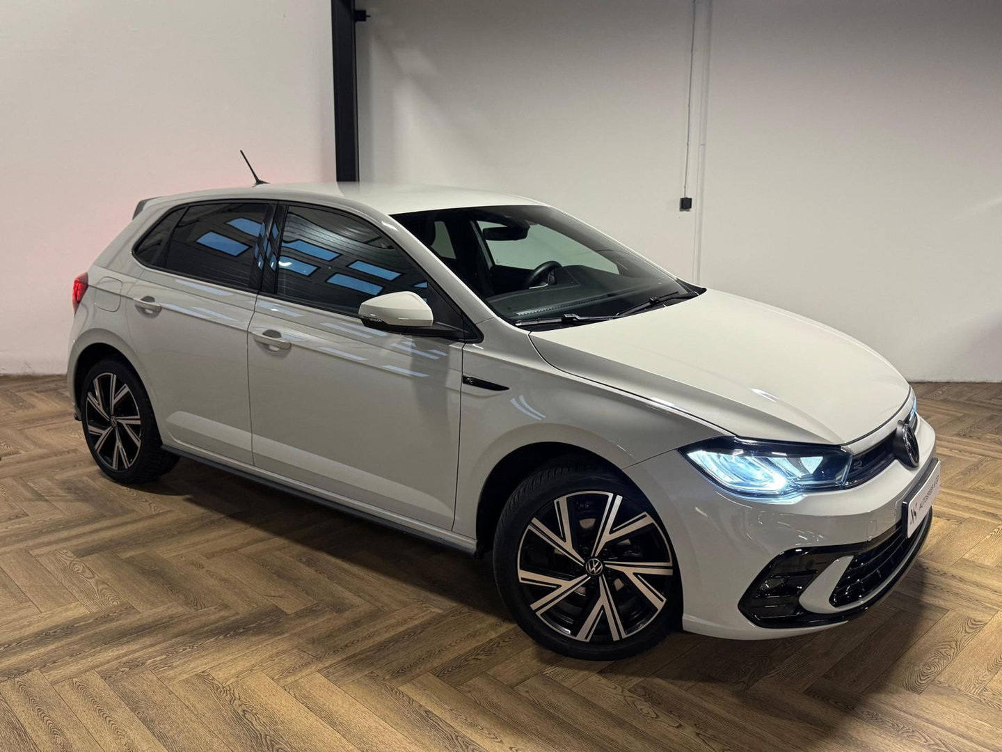 Volkswagen Polo 1.0 TSI R-Line KEYLESS CAM