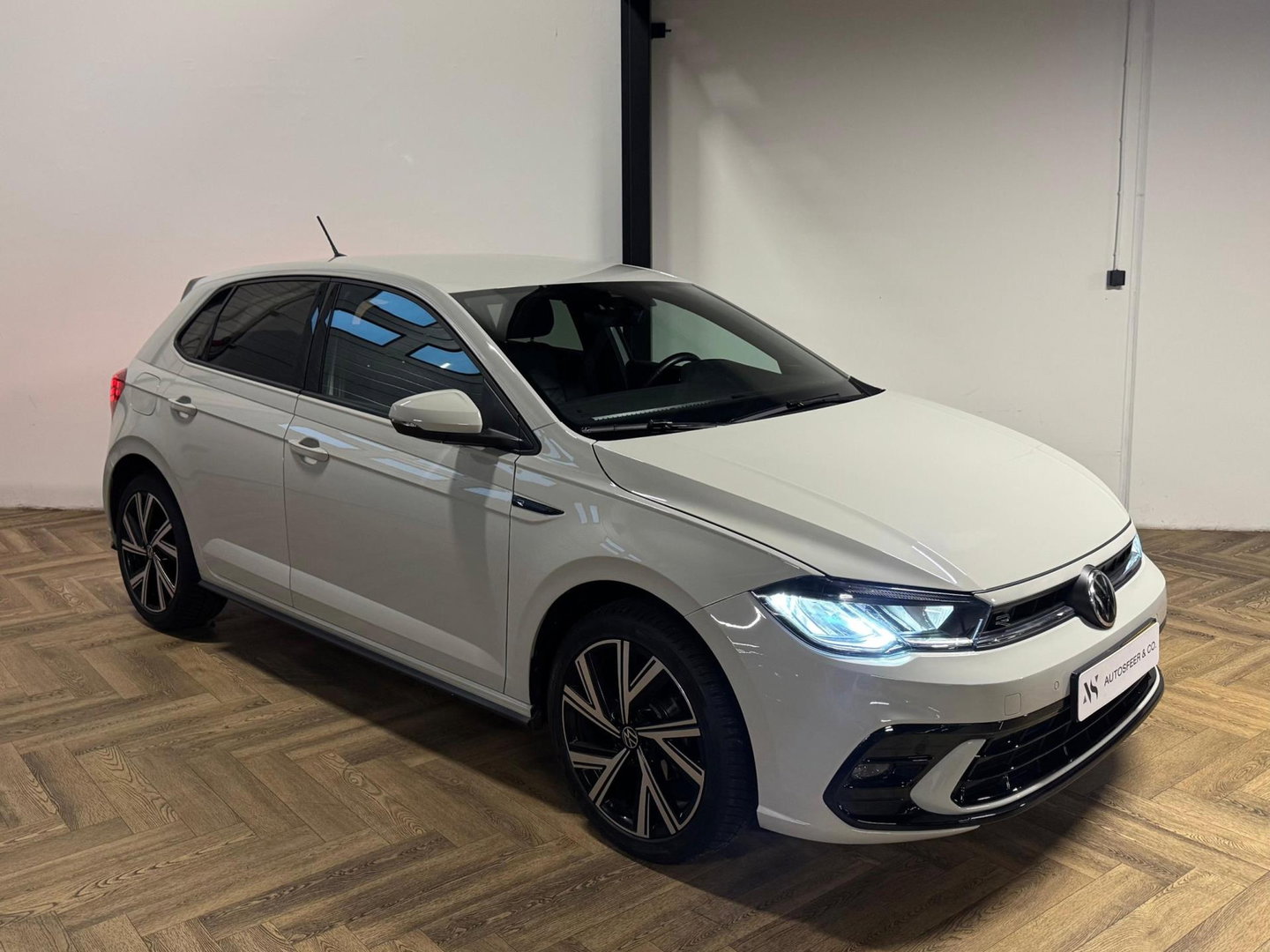 Volkswagen Polo 1.0 TSI R-Line KEYLESS CAM