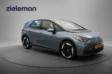 Volkswagen ID.3 - Life 58 kWh - Carplay, Stoelverwarm. Adaptive Cruise, PDC, SOH 91%