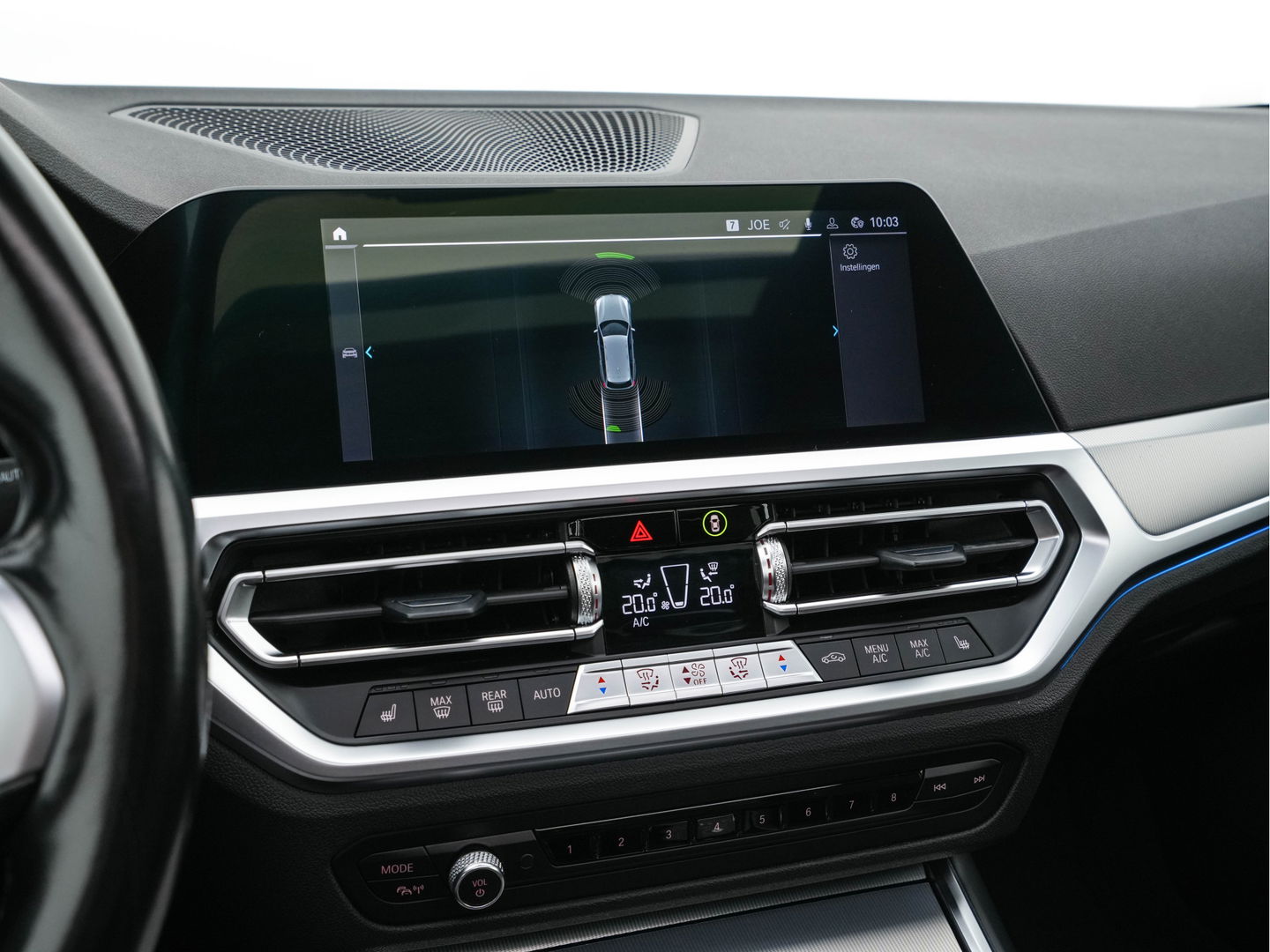 BMW 3 Serie Touring 320e M-Sportpack Business Edition Plus (Plug-In) (INCL-BTW) *PANO | LASER-LED | LEATHER | HEATED-SPORTSEATS | HARMAN/KARDON | VIRTUAL-COCKPIT | AMBIENT-LIGHT | NAVI-FULLMAP | DAB+ | 18''ALU*