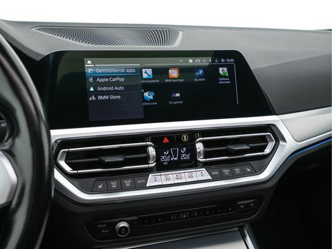 BMW 3 Serie Touring 320e M-Sportpack Business Edition Plus (Plug-In) (INCL-BTW) *PANO | LASER-LED | LEATHER | HEATED-SPORTSEATS | HARMAN/KARDON | VIRTUAL-COCKPIT | AMBIENT-LIGHT | NAVI-FULLMAP | DAB+ | 18''ALU*